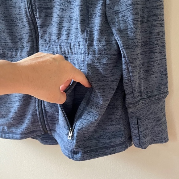 ATHLETA Heathered Blue Hooded Sweatshirt No Sweat Jacket Full Zip Pockets Size M - Picture 4 of 10